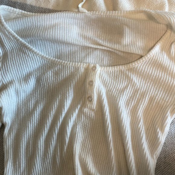 White Cropped Long Sleeve Top - Picture 2 of 5